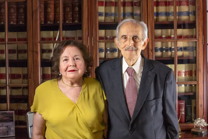  Consuelo Meya Martinez y Francisco Sanchez Jurado - Fundadores de Bufete Sánchez Meya